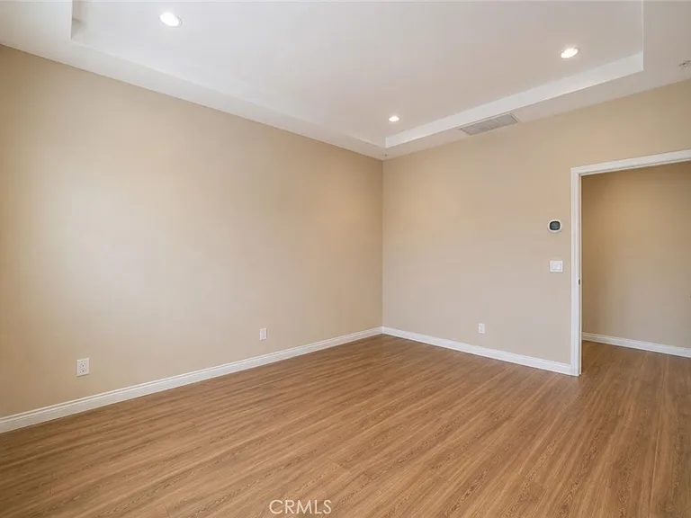 103 Oasis — Photo 24