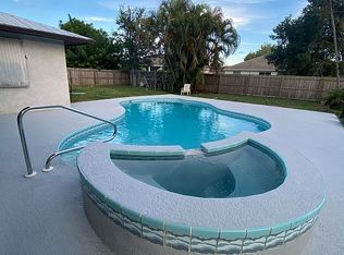 2442 SE Alfonso Ave, Port Saint Lucie, FL 34952