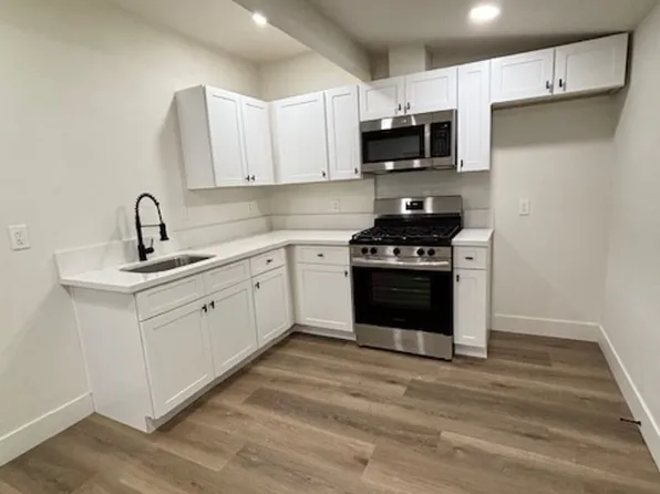 4338 University Ave #C, Riverside, CA 92501
