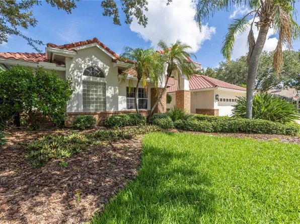 908 Lake Placido Ct NE, Saint Petersburg, FL 33703