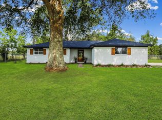 546 County Road 882, Buna, TX 77612