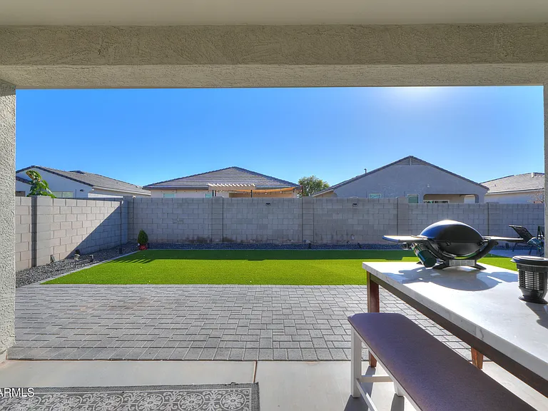 44583 W Palo Olmo Rd — Photo 38