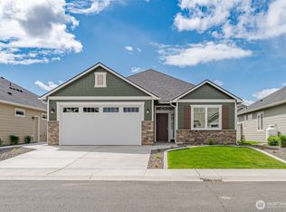 816 N M Loop Dr SW, Quincy, WA 98848