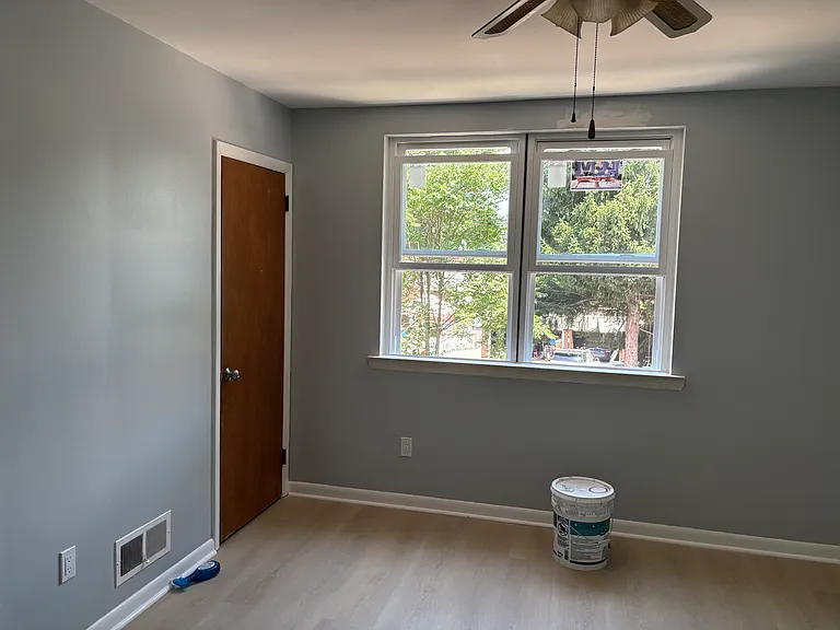 351 Levick St #2 — Photo 6