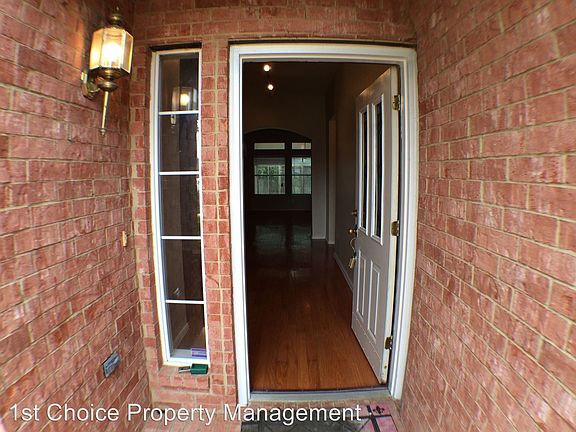 2nd image of 4328 Stone Hollow Way