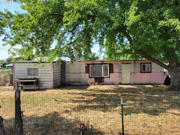 385 College St, Adams, OR 97810