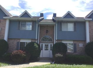 N91W17101 Apple Tree Ct APT 1, Menomonee Falls, WI 53051