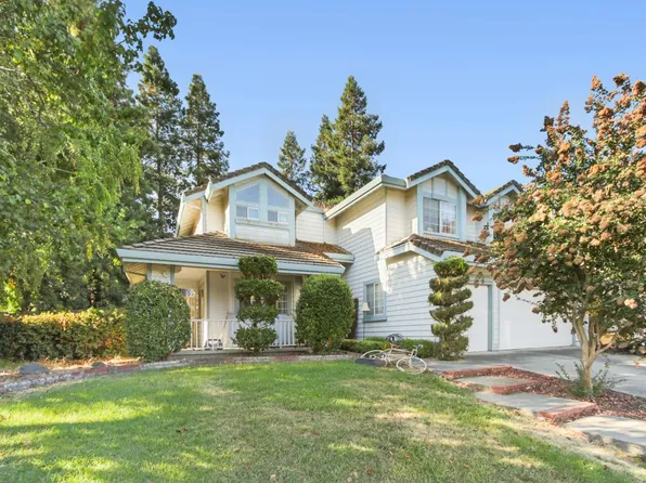 1640 Pembroke Way, Dixon, CA 95620