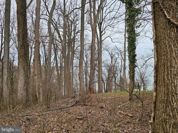 410 Fishermans Way, Tracys Landing, MD 20779