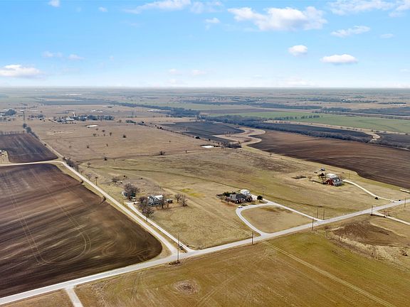3rd image of 770 County Road 348