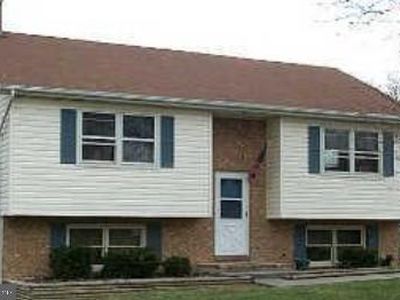 204 Ridgefield Ave, Stephens City, VA, 22655