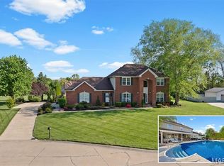 4305 Mahogany Ln, Shiloh, IL 62226