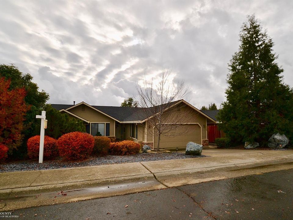 1st image of 115 Castlemont Dr