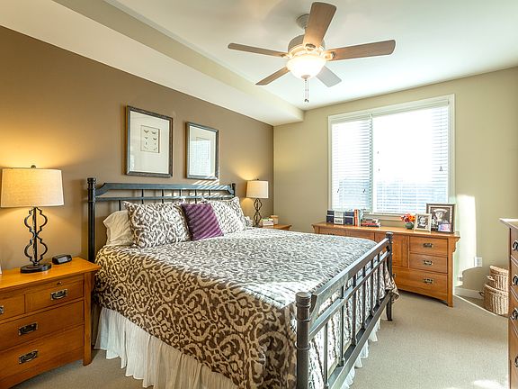 Master BR has balcony