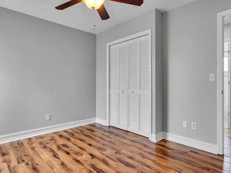 11804 Branch Mooring Dr — Photo 36