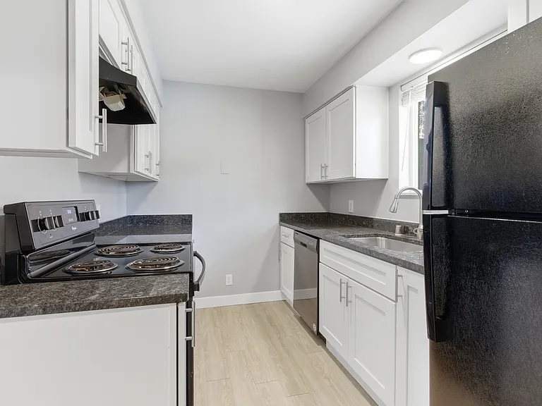 6625 N Standard St — Photo 11
