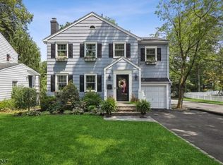 35 Tallmadge Ave, Chatham Boro, NJ 07928