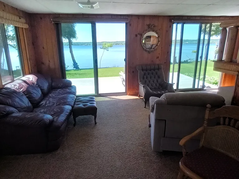 6136 Lake Leelanau Dr — Photo 9