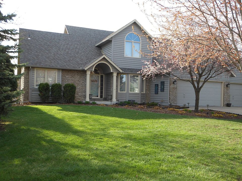 1st image of 612 Primrose Ct