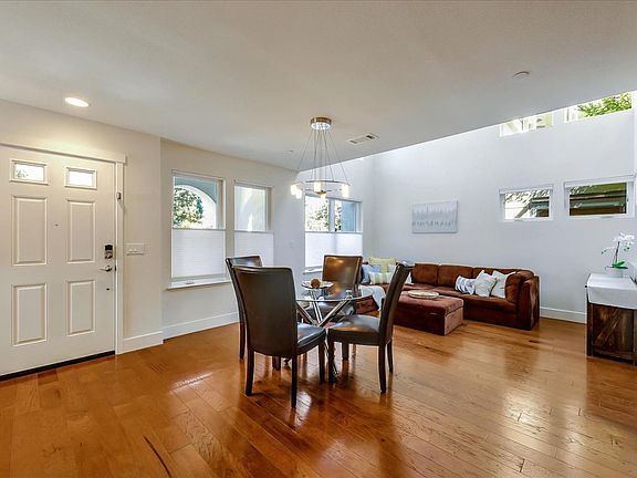 2nd image of 761 Brewster Ave