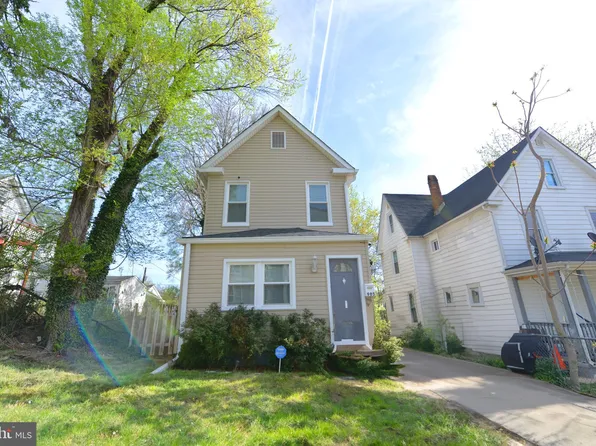905 Desoto Rd, Baltimore, MD 21223