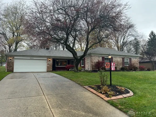 323 Towncrest Dr, Dayton, OH 45434