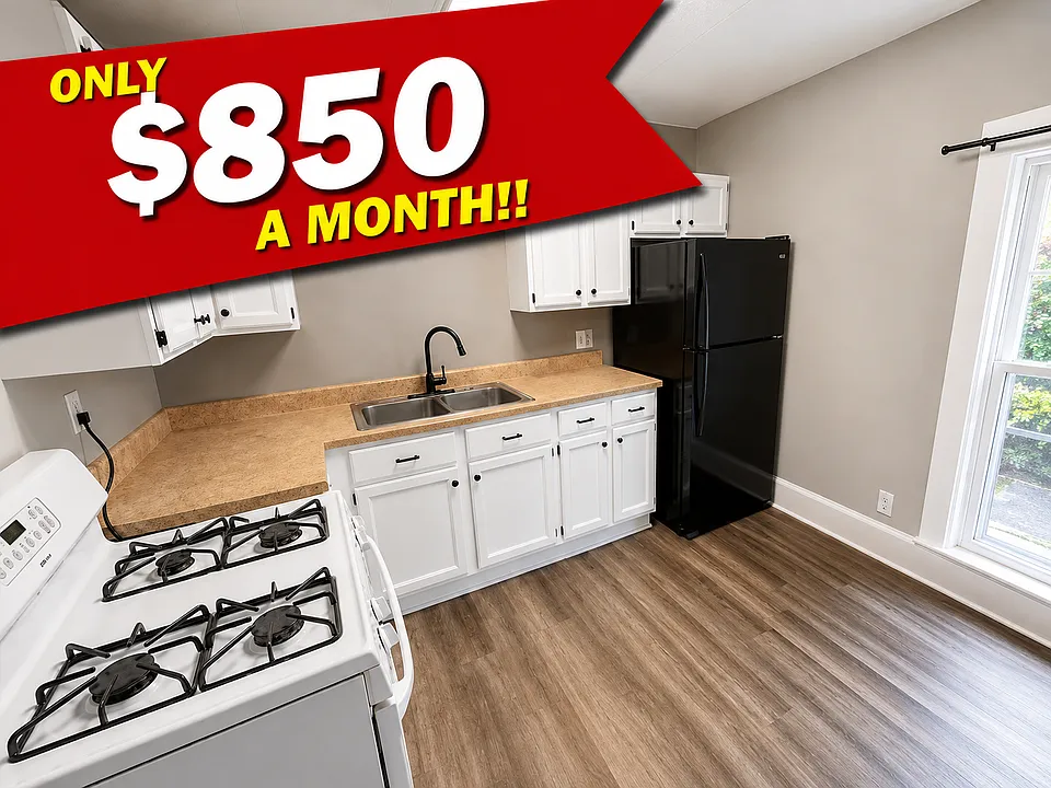 561 S Main St #3
