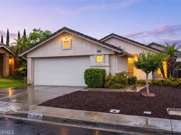 13484 Columbus Ct, Fontana, CA 92336