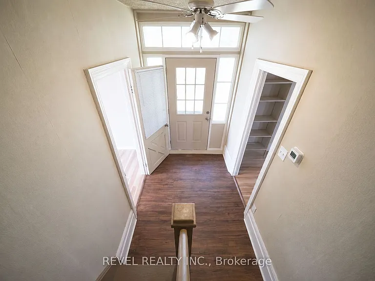 413 Ellis Ave — Photo 6