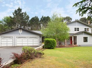 95642 Cape Ferrelo Rd, Brookings, OR 97415