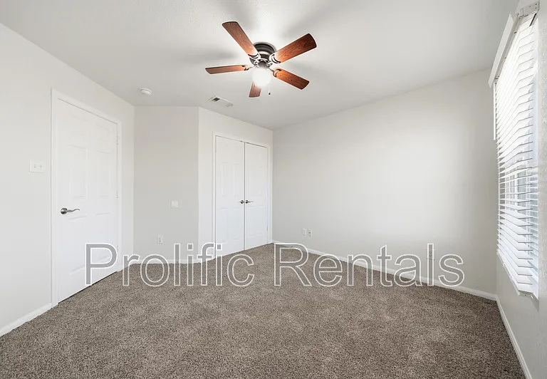 5304 Oster Dr — Photo 28
