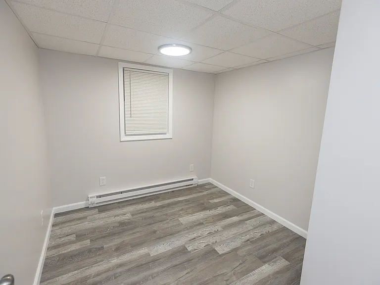 1606 Main Rd #C — Photo 11