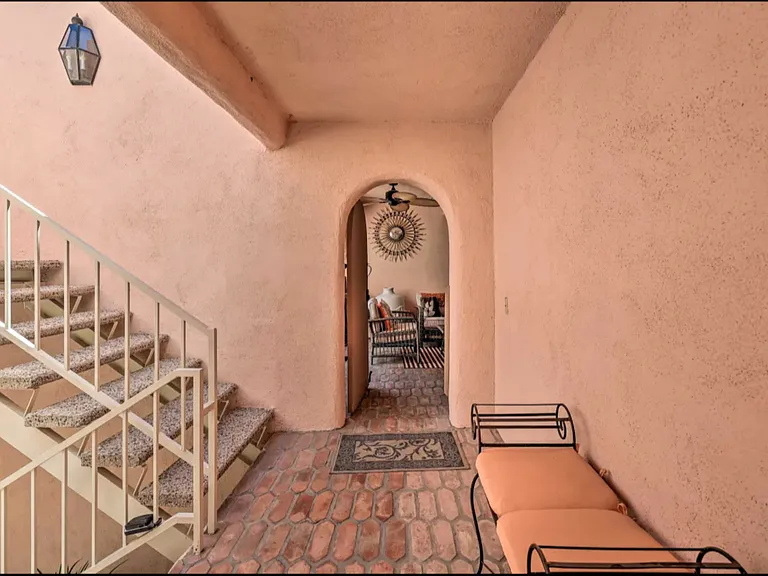 500 E Amado Rd #405 — Photo 5