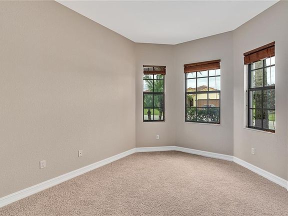 4th image of 5550 49th Ave