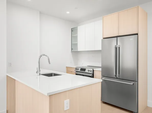 218 Front Street 6120 image 2 of 48