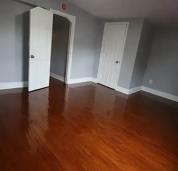 15 Hallock St #2 — Photo 9