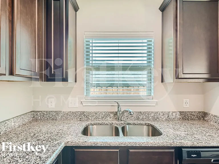 14259 Chaps Dr — Photo 12