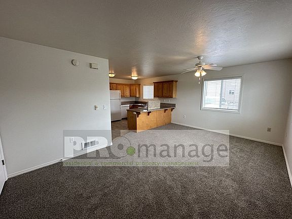 4th image of 2485 Pumice Dr #1