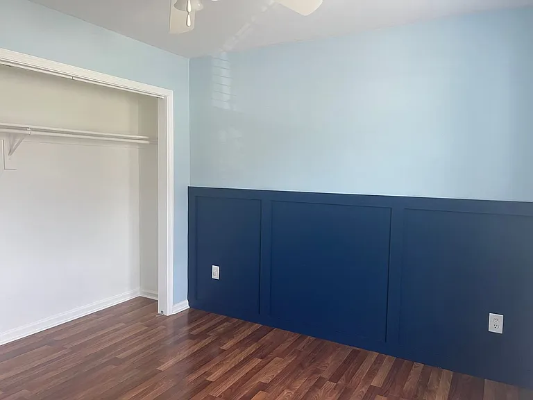 943 Chigwell Rd — Photo 30