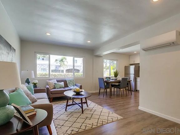 4th image of 822-836 D Ave