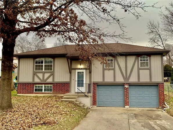 828 N Sioux Ave, Independence, MO 64056