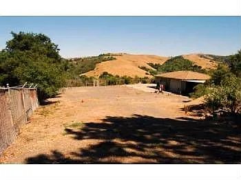 26446 Fairview Ave photo 1