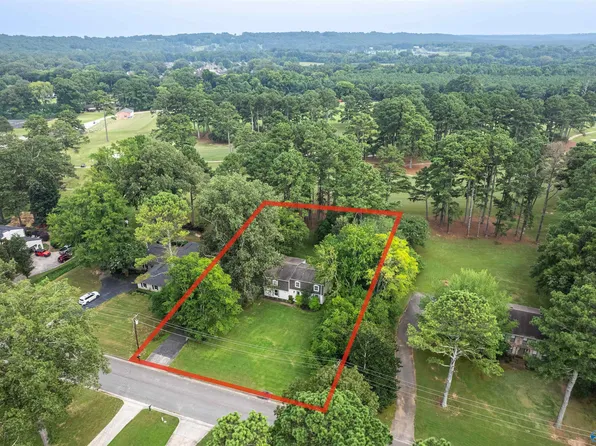 2505 Burningtree Dr SE, Decatur, AL 35603