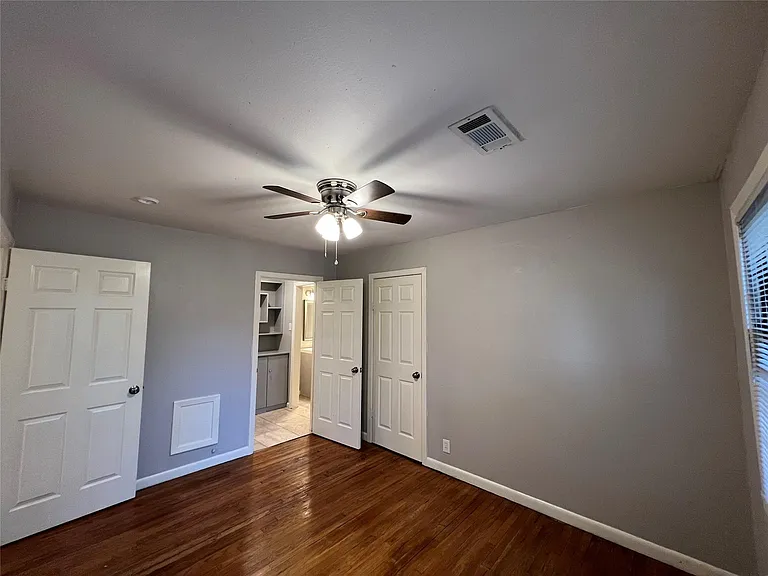 3409 Bacon St — Photo 5