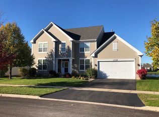 1719 Thurow St, Sycamore, IL 60178