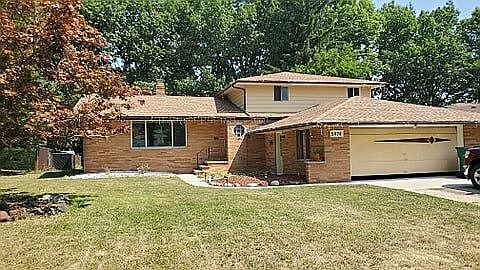 1st image of 5474 Beacon Hill Ct