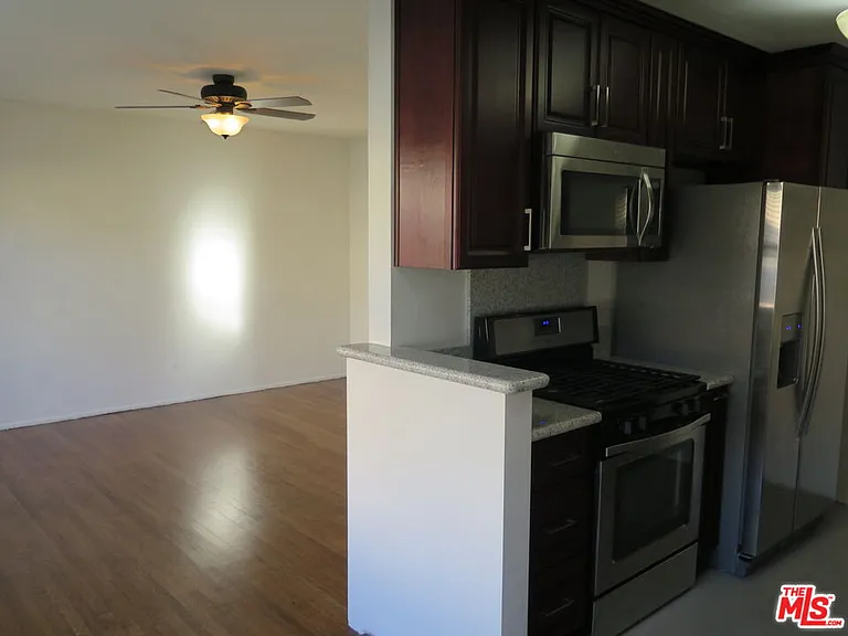 833 N Kingsley Dr #2 — Photo 12