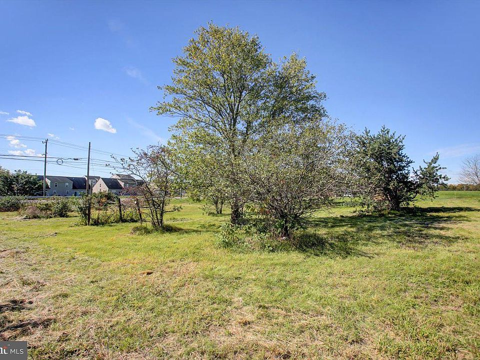 1st image of 3625 Buchanan Trl W Lot 1