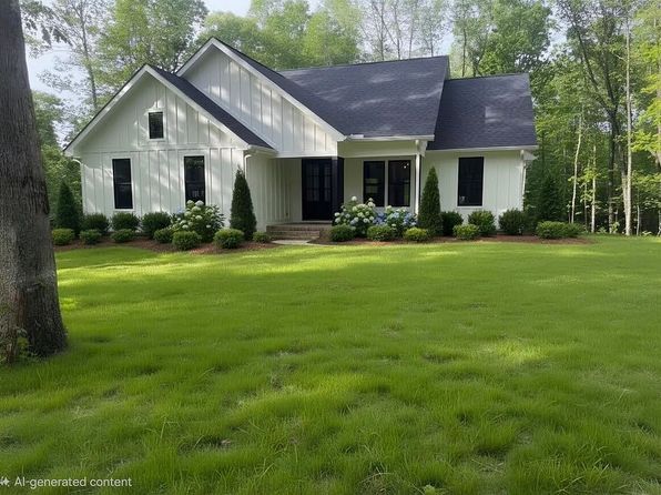 252 Woodland Way