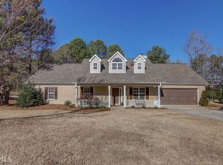 100 Vinnys Ter, Covington, GA 30014